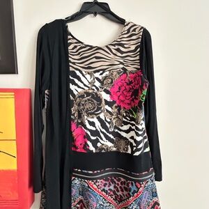 Women's Black and Multicolor Tunic Top